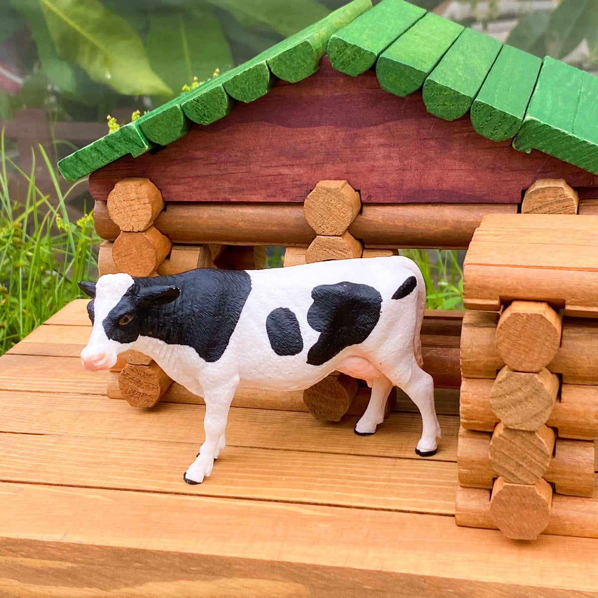 Farm Barn Toy Wooden Log house